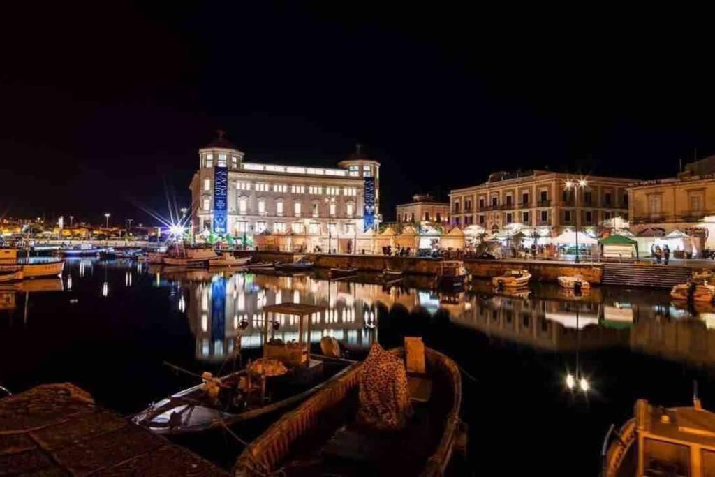 Vila La Mansarda Syracuse Exteriér fotografie